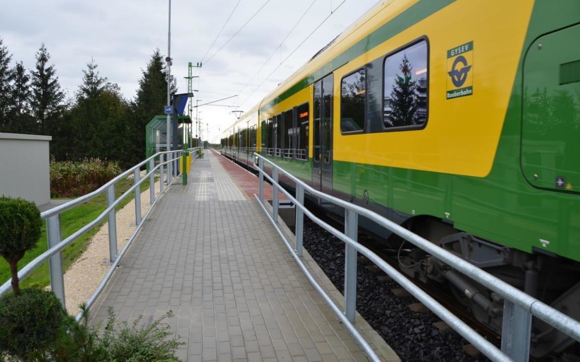 Felújított Fertő-parti vasútvonal