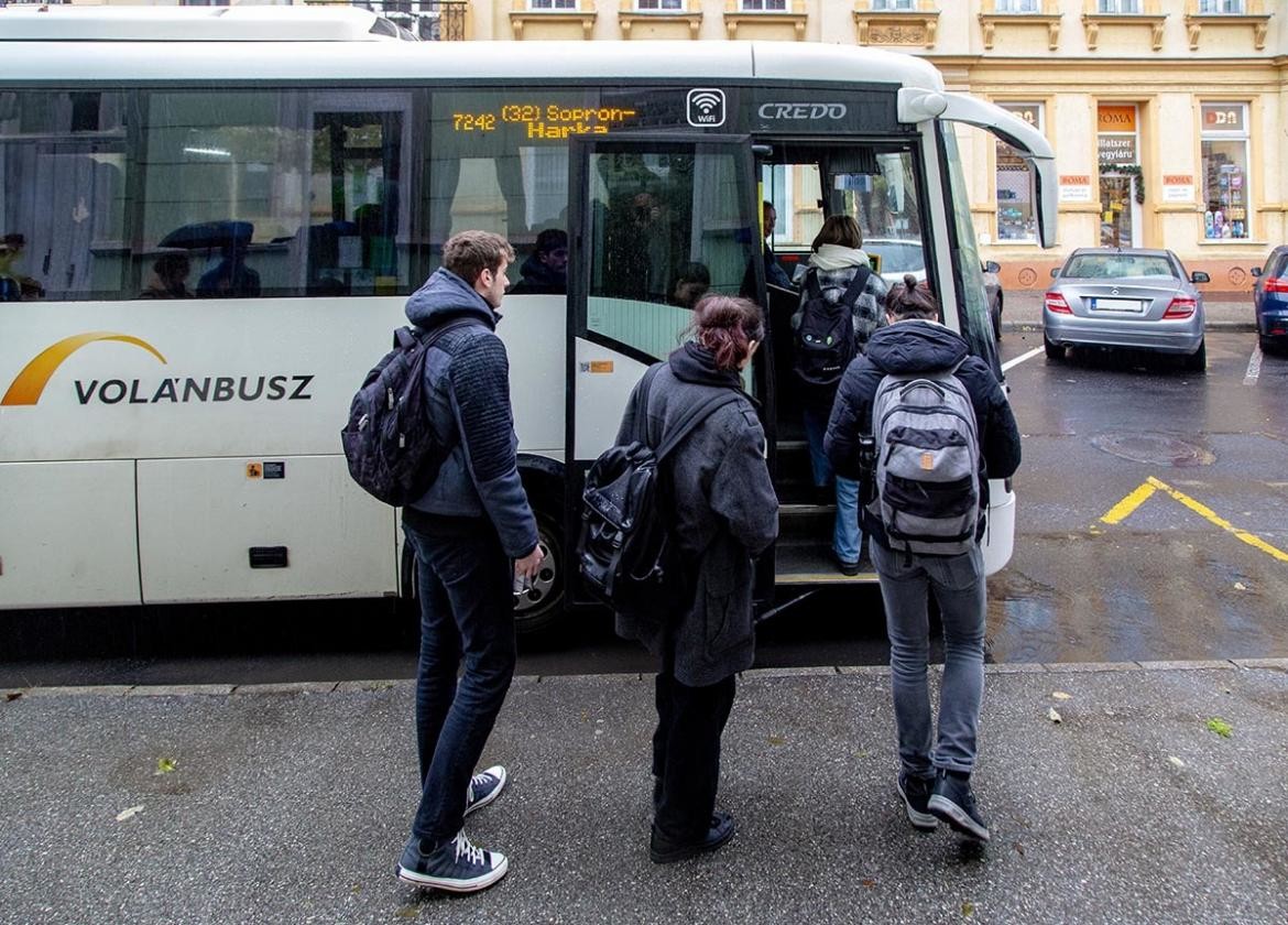 Diákbarát buszközlekedés