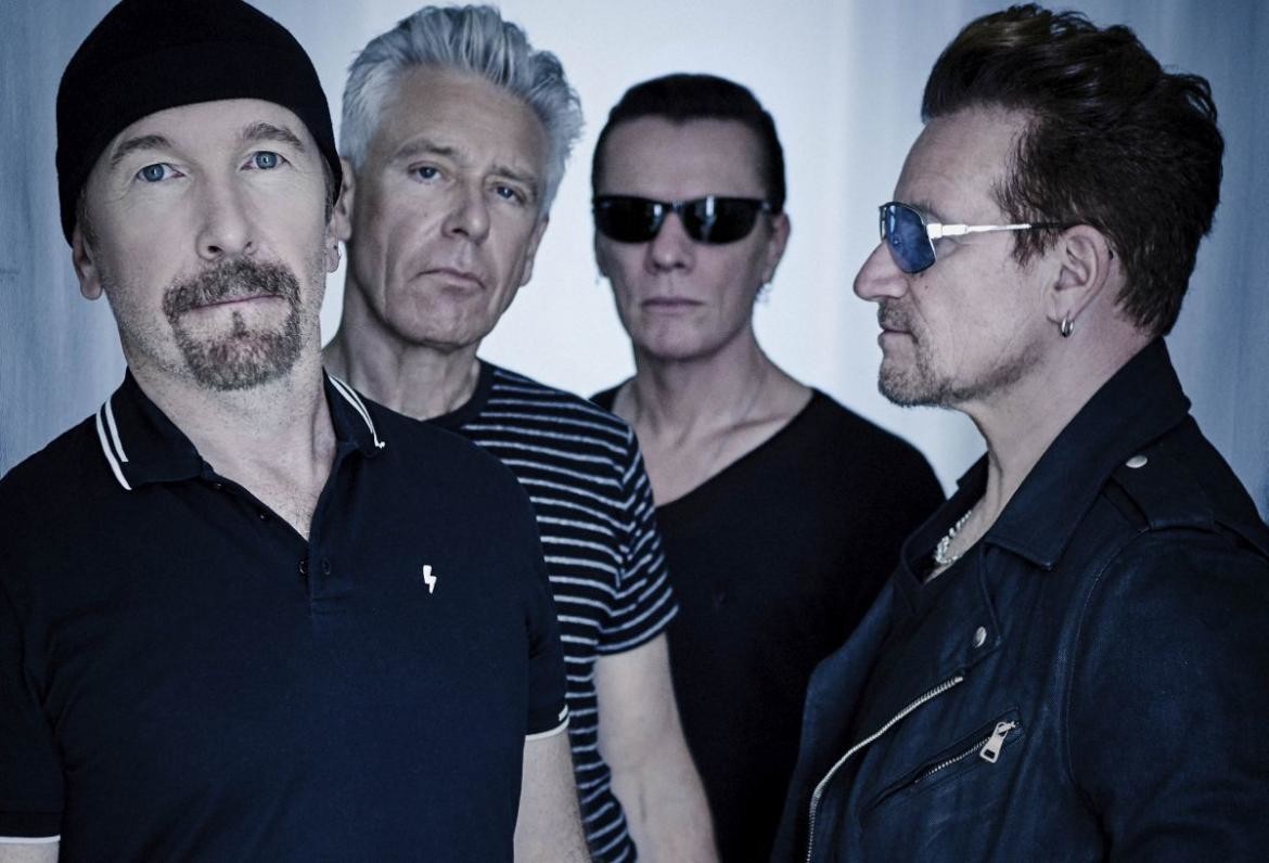 Elkápráztat a U2