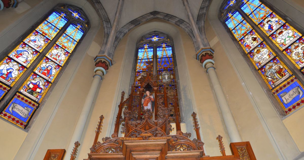 Az orsolyiták Szeplőtelen Fogantatásnak szentelt templomában pár éve készültek el az új üvegablakok